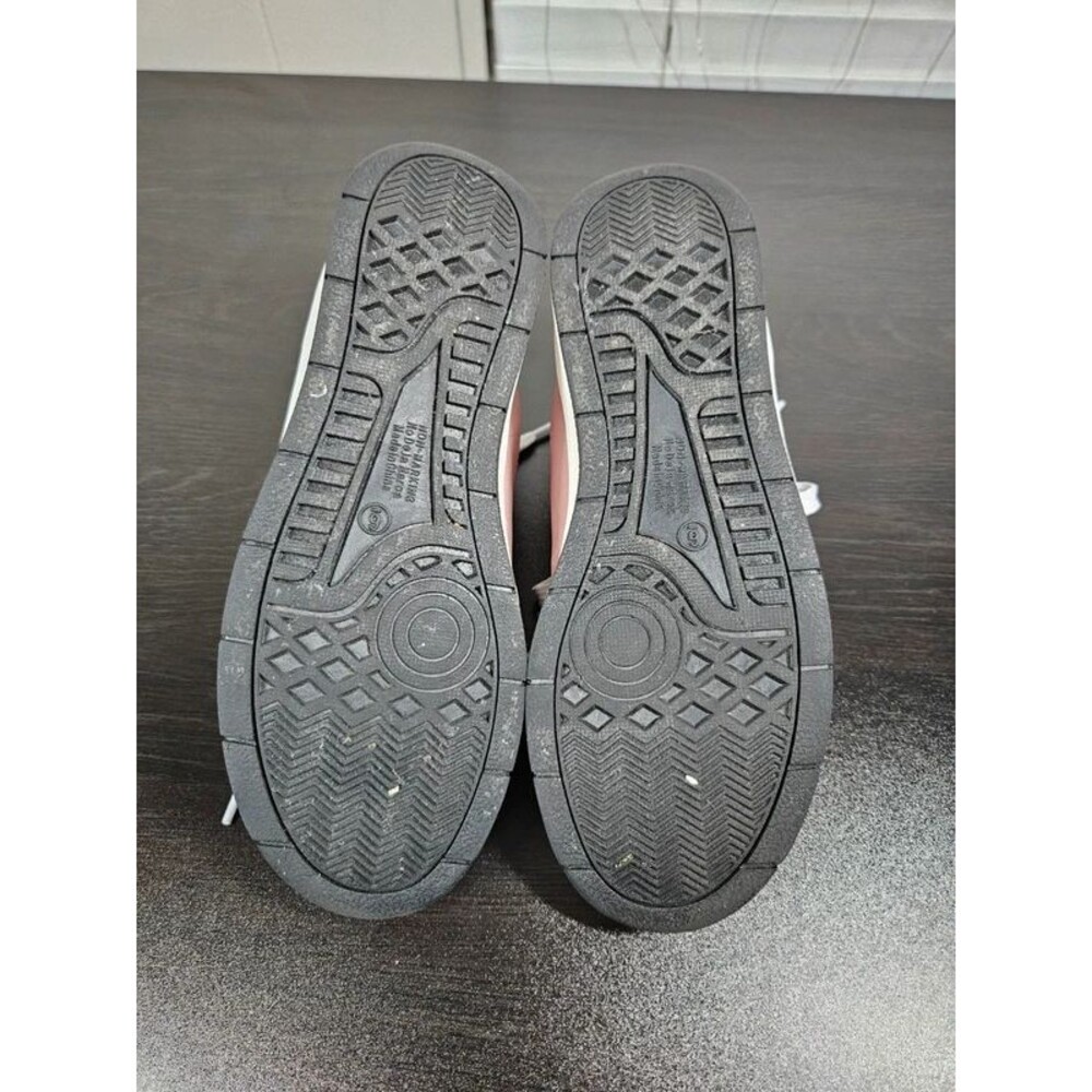 Hello Kitty Pink Sneakers Sanrio Size 6 - Picture 4 of 8